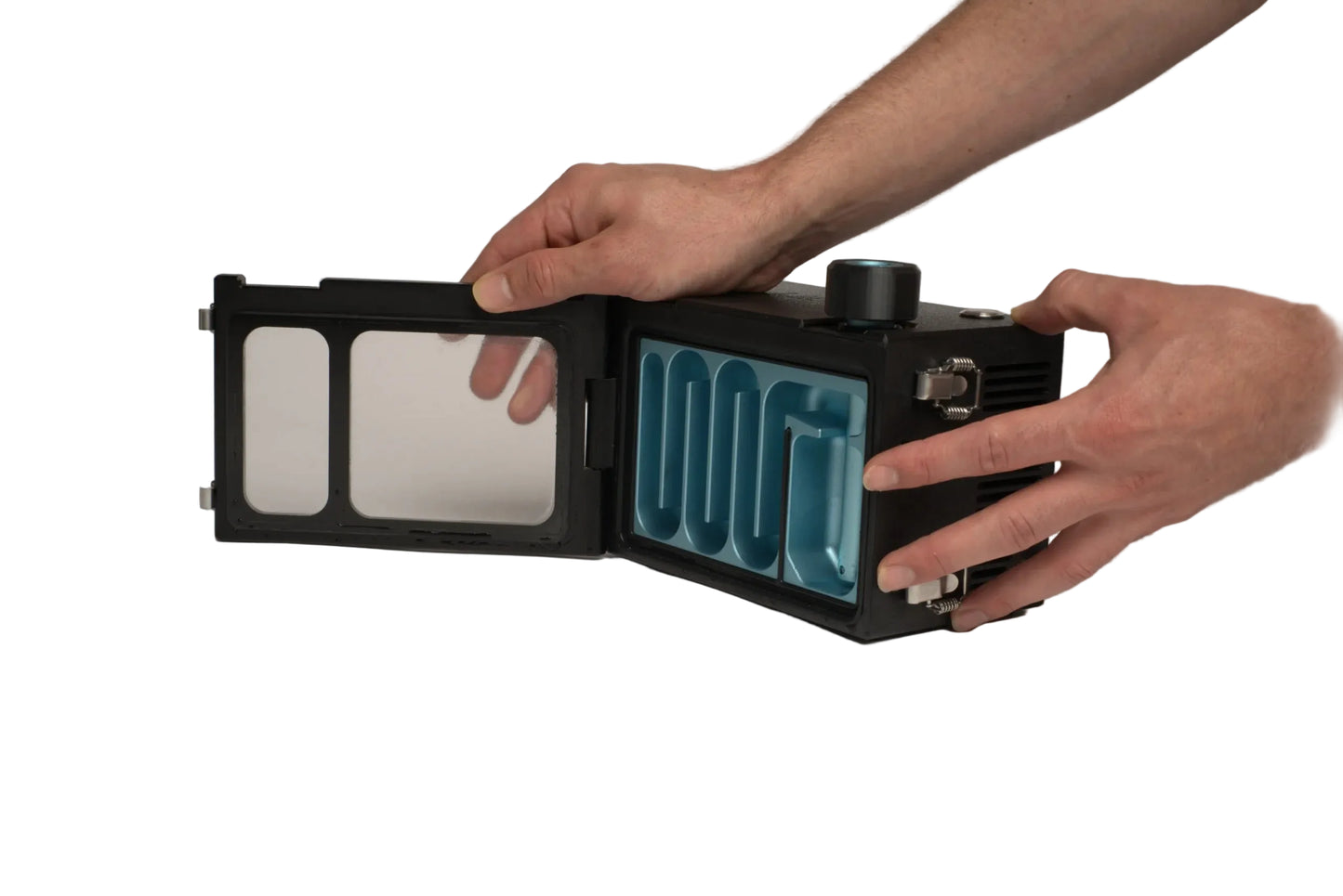 Lidavel The Box Electronically Cooled Smoking Device