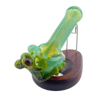 Stoney Chicken Winking Frog Hand Pipe
